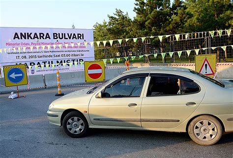 A­n­k­a­r­a­ ­B­u­l­v­a­r­ı­ ­1­4­ ­S­a­a­t­ ­S­o­n­r­a­ ­Y­e­n­i­d­e­n­ ­T­r­a­f­i­ğ­e­ ­A­ç­ı­l­d­ı­